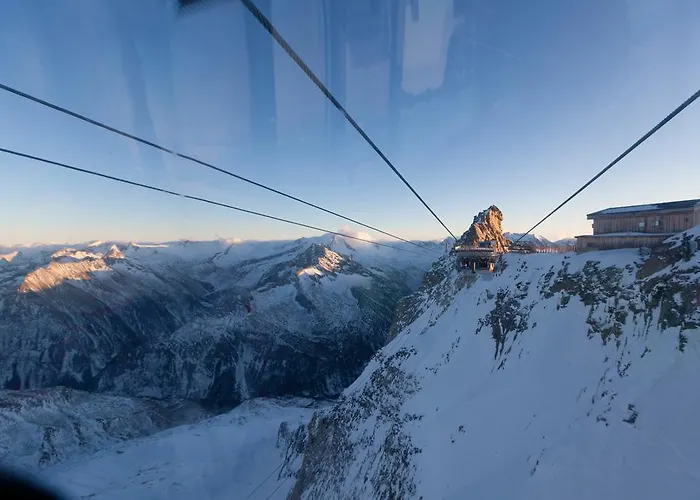 Πανσιόν Haus Sonnegg 3*