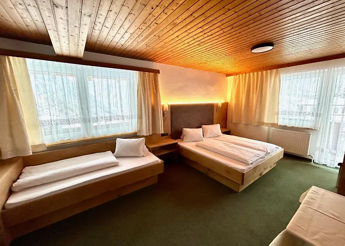 Haus Sonnegg Πανσιόν 3*