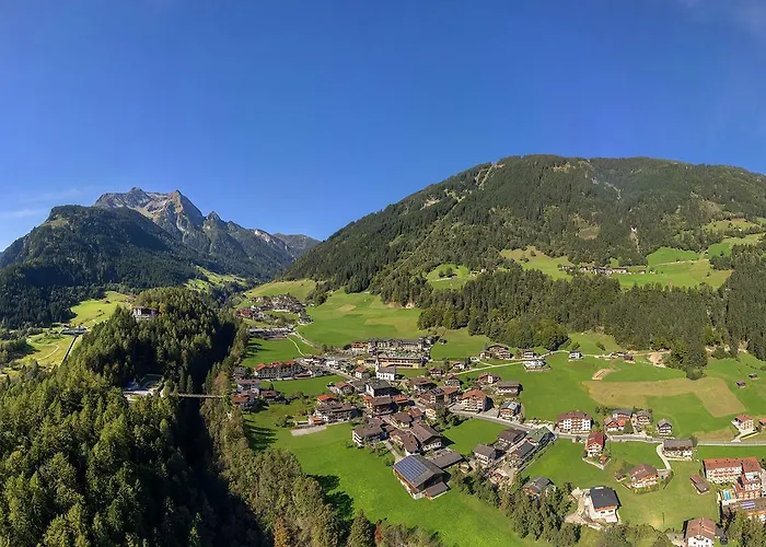 Πανσιόν Haus Sonnegg 3*