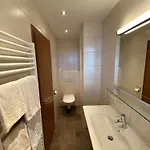 ゲストハウス Haus Sonnegg 3*