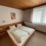 Haus Sonnegg ゲストハウス 3*