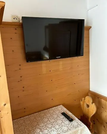Haus Sonnegg 3* פינקנברג